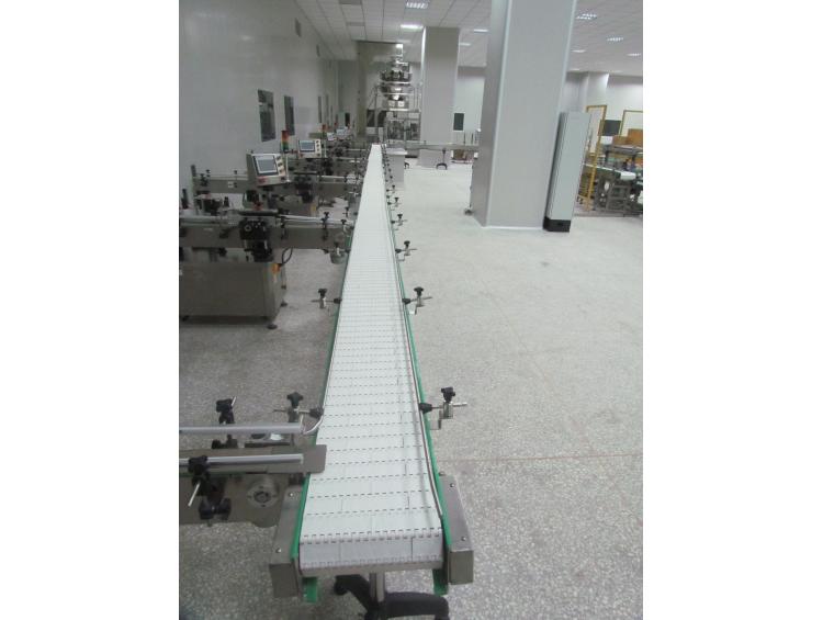 匯流鏈板輸送機